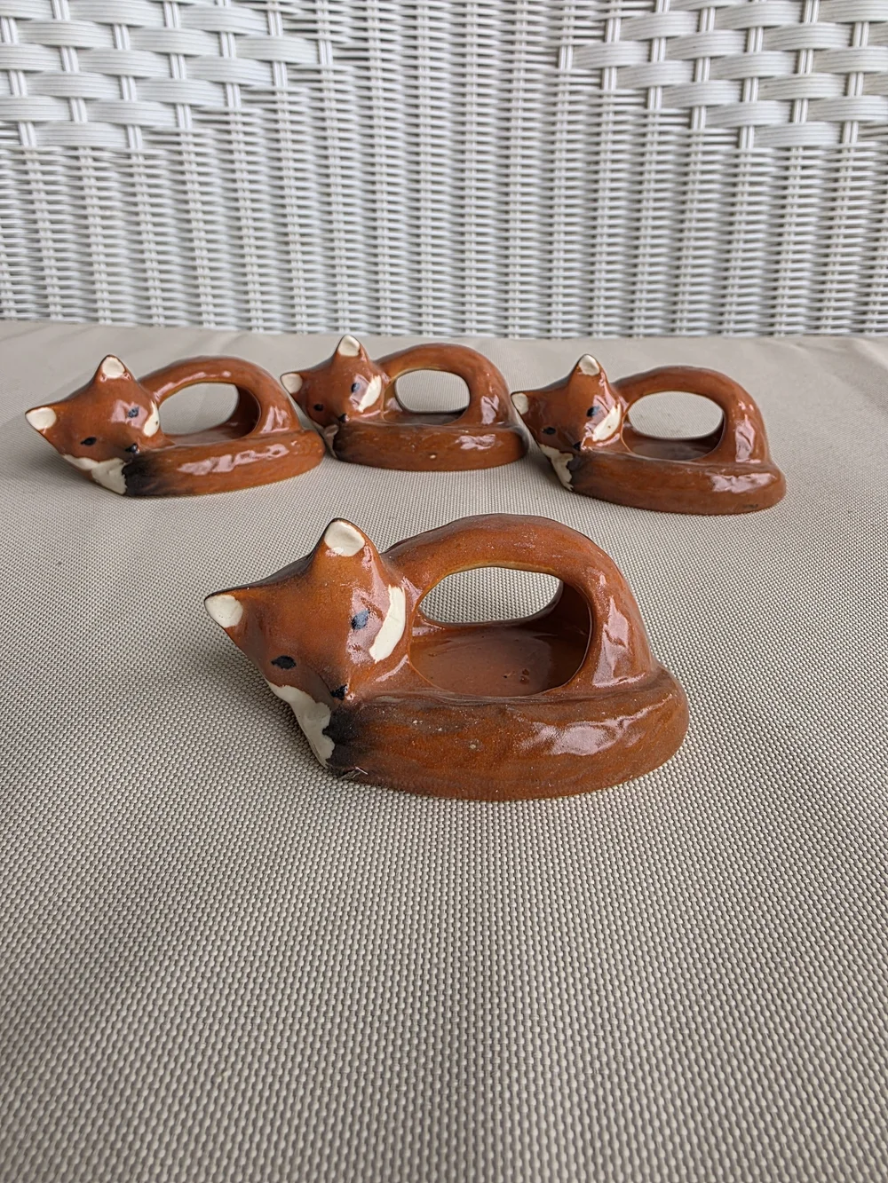 Vtg Foxfield Ceramic Napkin Rings Signed Woodland Fox Set Of 4 Tablescape Collec